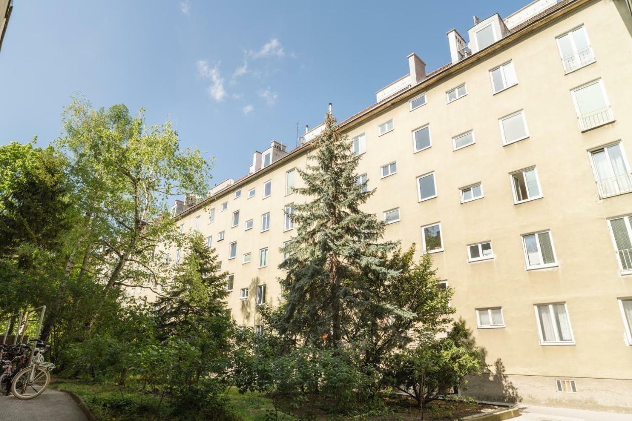 Szene Wien Apartment Bagian luar foto